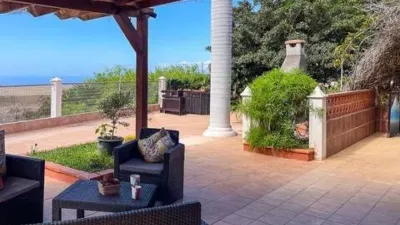 Chalet en Santiago del Teide photo 3