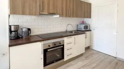 Apartment on Calle de Irlanda photo 8