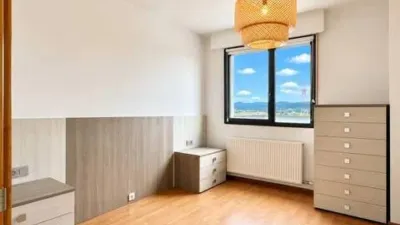 Penthouse in Ibaiondo photo 3