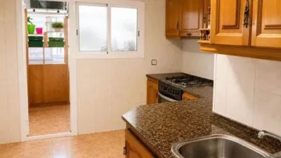 Apartment in Ciutat Meridiana photo 10
