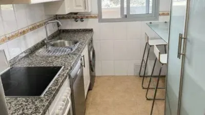 Piso en calle Ares photo 8