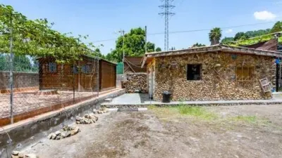 Rustic house on La Florita Street photo 26
