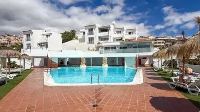 Apartment on Calle de Irlanda photo 27
