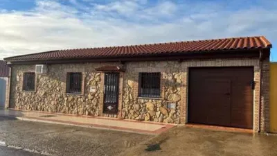 Chalet en Plasencia photo 3