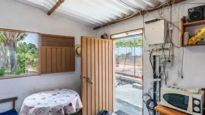 Rustic house on La Florita Street photo 39