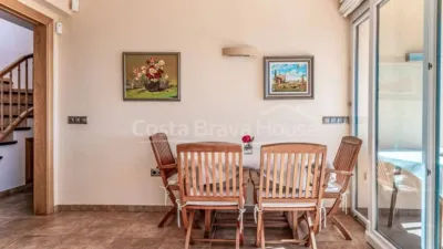 Chalet in Torroella de Montgrí photo 4