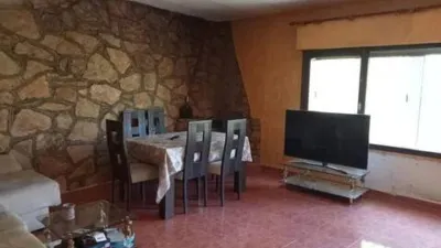 Chalet in Albalate de Zorita photo 5