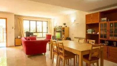 Townhouse in Amanecer photo 2