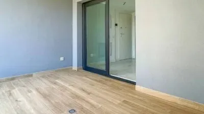 Pis – Orihuela, Urbanización Horizonte - Més