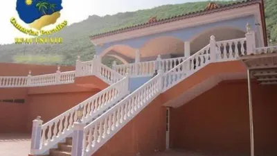 Chalet en Los Almácigos-El Horno photo 2