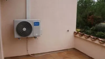 House in Bigues photo 61