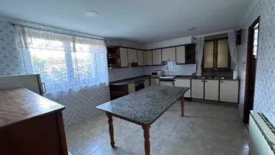 Chalet en Bergondo photo 12