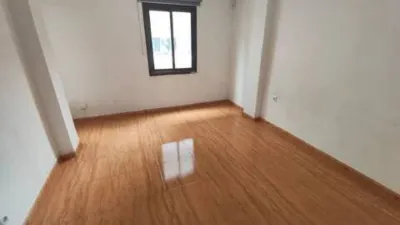 Flat on Calle Virgen de los Desamparados photo 6