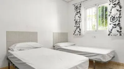 Apartment on Pino Piñonero Street photo 11
