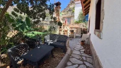 Chalet en calle Seda La S-N photo 9