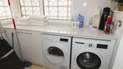 Apartment on Calle del Maestro Parada photo 10