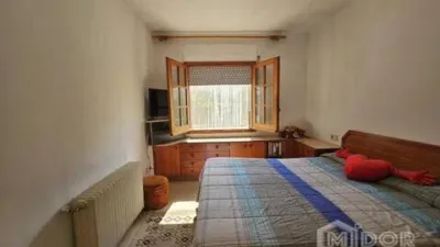 Chalet on Carrer de Montclar photo 32