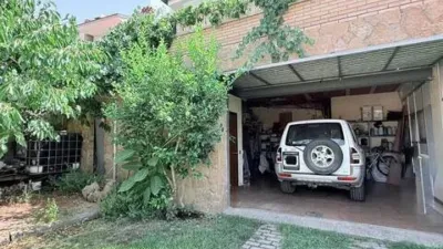 Chalet on Calle Mossen Jacinto Verdaguer Nn photo 24