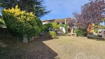 Chalet on Carrer de Montclar photo 60