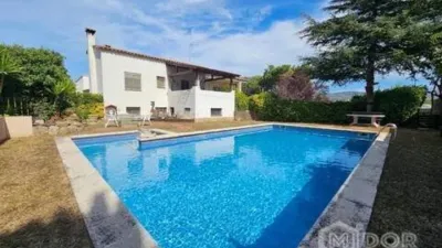 Chalet on Carrer de Montclar photo 64