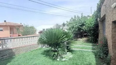 Chalet on Calle Mossen Jacinto Verdaguer Nn photo 22