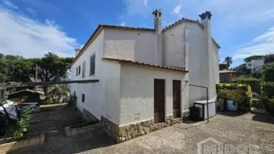 Chalet on Carrer de Montclar photo 63