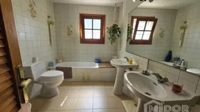 Chalet on Carrer de Montclar photo 30