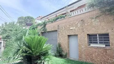 Chalet on Calle Mossen Jacinto Verdaguer Nn photo 23