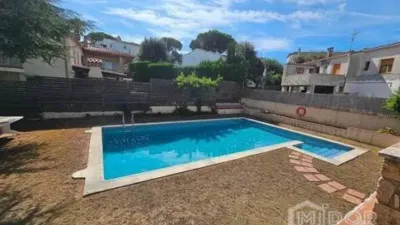 Chalet on Carrer de Montclar photo 66
