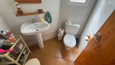 Chalet on Carrer de Juan de la Cierva photo 16