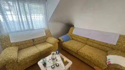 Chalet on Carrer de Juan de la Cierva photo 13
