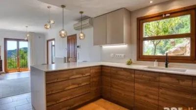 Chalet on Carrer de Siena photo 40