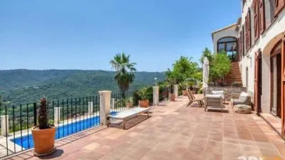 Chalet on Carrer de Siena photo 32