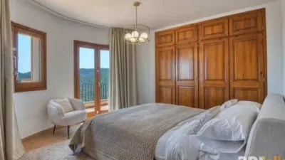 Chalet on Carrer de Siena photo 35