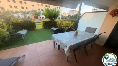 Apartment in Carrer de Joanot Martorell photo 2