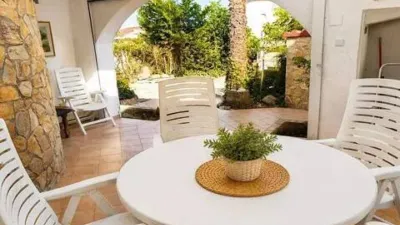 Chalet on Carrer de l'Ebre photo 20