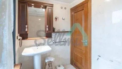 Piso en alquiler en Ciudad-Naranco-Vallobín, Ciudad-Naranco-Vallobín (Oviedo) de 1.000 €<span>/mes</span>