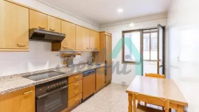 Piso en alquiler en Calle de Campomanes, Centro (Oviedo) de 1.300 €<span>/mes</span>