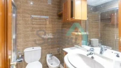 Piso en alquiler en Calle de Campomanes, Centro (Oviedo) de 1.300 €<span>/mes</span>