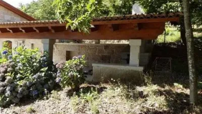 Rustic house on Calle San Fiz, Cangas, No Number photo 3