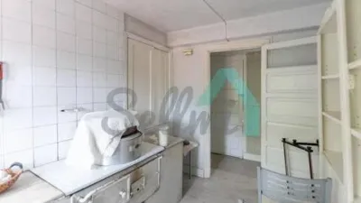Terraced house for sale in La Espinera, Tuilla-Langreo (Asturias, Spain). Price: €250,000. Built area: 306 m². Plot size: 1,029 m². 6 bedrooms and 3 bathrooms. photo 90
