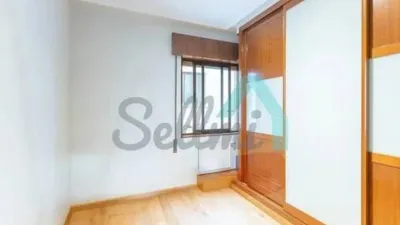 Piso en alquiler en Calle de Campomanes, Centro (Oviedo) de 1.300 €<span>/mes</span>