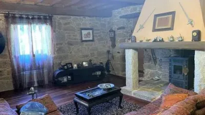 Chalet on Calle Ou-402, 1 photo 15