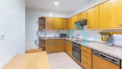 Piso en alquiler en Calle de Campomanes, Centro (Oviedo) de 1.300 €<span>/mes</span>