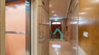 Piso en alquiler en Calle de Campomanes, Centro (Oviedo) de 750 €<span>/mes</span>