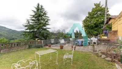 Terraced house for sale in La Espinera, Tuilla-Langreo (Asturias, Spain). Price: €250,000. Built area: 306 m². Plot size: 1,029 m². 6 bedrooms and 3 bathrooms. photo 121