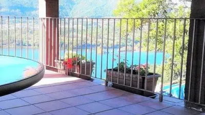 Chalet on Calle Lugar Troncoso Nn photo 11