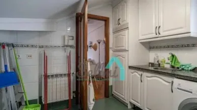 Piso en alquiler en Calle de Campomanes, Centro (Oviedo) de 750 €<span>/mes</span>
