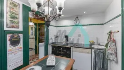 Terraced house for sale in La Espinera, Tuilla-Langreo (Asturias, Spain). Price: €250,000. Built area: 306 m². Plot size: 1,029 m². 6 bedrooms and 3 bathrooms. photo 38