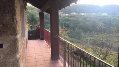 Chalet on Calle Lugar Troncoso Nn photo 21